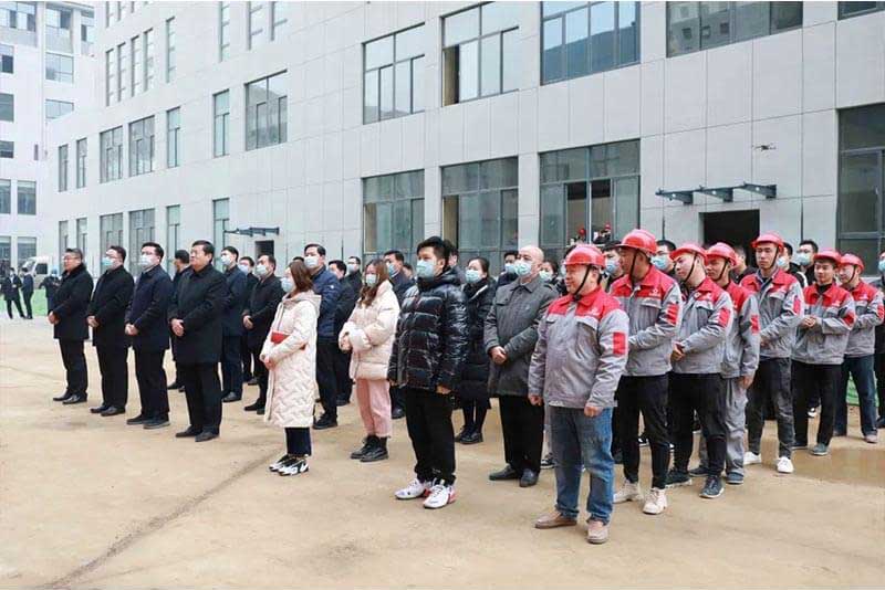 市中區各部門(mén)（局、街道）主要負責人及中海生物技術(shù)部分員工和施工團隊參加開(kāi)工儀式